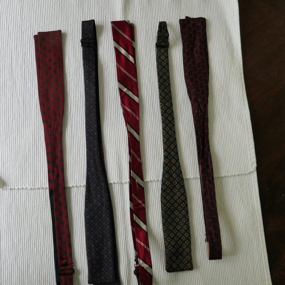 Bundle of Bow Ties # 5 -5 Bow Ties All Vintage 100% Silk Good Preowned Condition